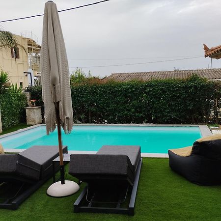 Luxury Villas Chrysa Private Pool & Spa ナフプリオ エクステリア 写真