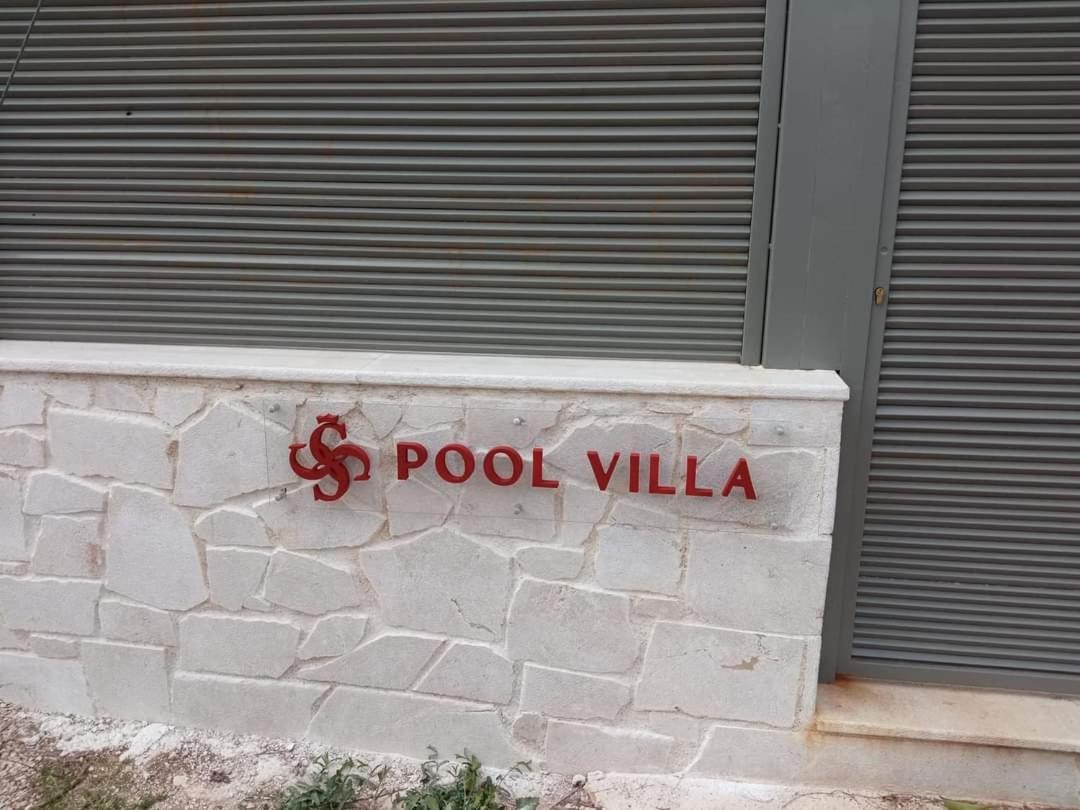 Luxury Villas Chrysa Private Pool & Spa ナフプリオ エクステリア 写真